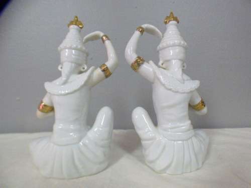 Two beautiful very ornate ornamental figurines of Thai dancers in fantastic condition!!
