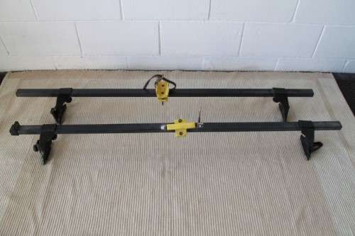 A great adjustable car roof rack for a bicycle in very good condition