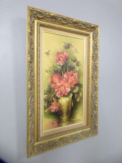 A fabulous framed original signed "Jeanette Dykman" still life oil painting of pink roses!! Gorgeous
