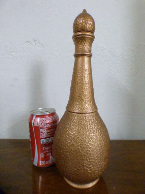 A fantastic made in Holland Andros Distillery liquor bottle w screw top in great condition!!! | RS17