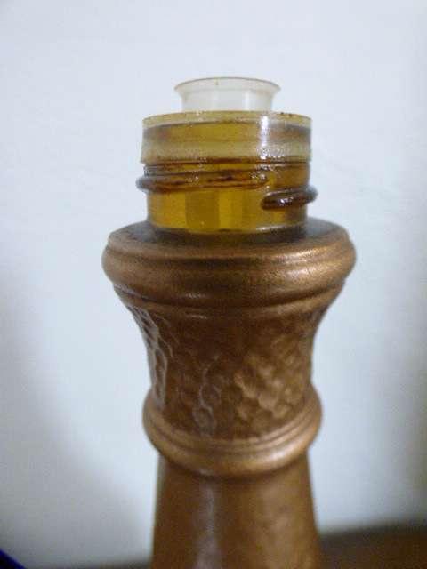 A fantastic made in Holland Andros Distillery liquor bottle w screw top in great condition!!! | RS17