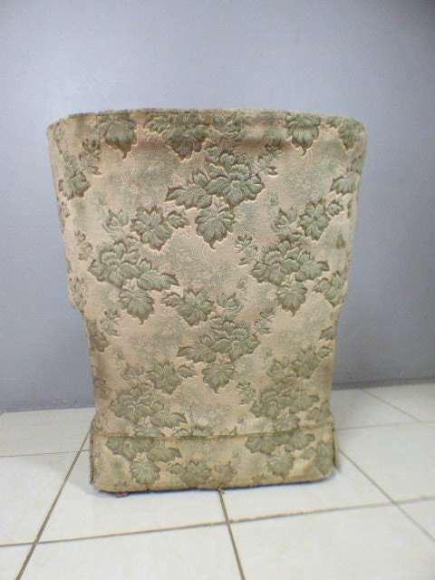A gorgeous vintage upholstered arm chair, fantastic in a sun room, patio, porch! Rs17Sale