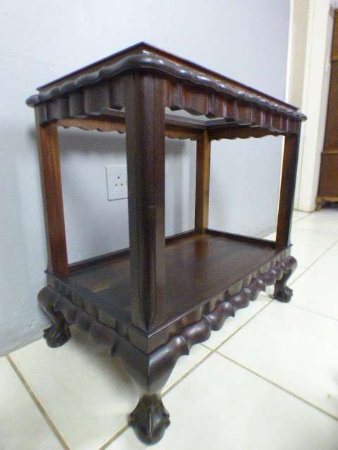 Magnificent vintage ball & claw glass top butlers tray/display table in amazing condition!!!