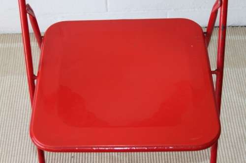 Two awesome "retro" red metal folding chairs in good condition - bid/chair