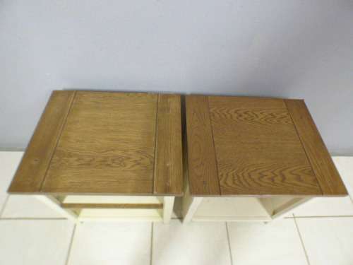 Two wonderful wooden single bedside pedestals in amazing condition - bid/pedestal