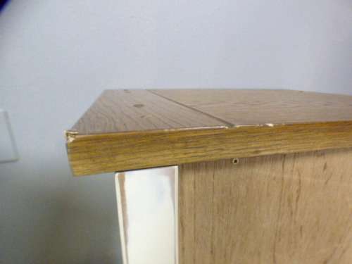 Two wonderful wooden single bedside pedestals in amazing condition - bid/pedestal