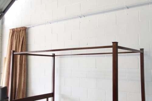 An amazing three quarter (four poster) canopy bed in stunning condition.RS17Bed