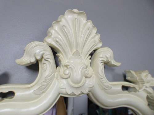 A spectacular "moulded" wall mirror with incredible ornate detailing - RS17M