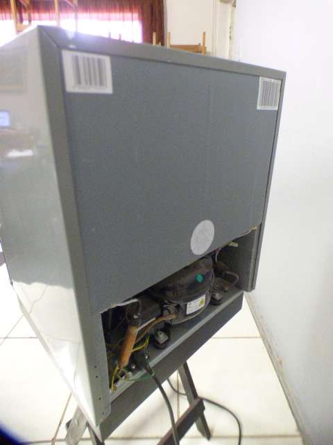 A stunning Hisense 46lt bar fridge in great working condition!!! Bargain!!!