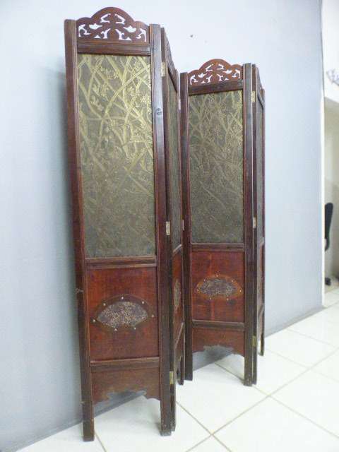 A fabulous wooden 4 panel, very ornate room divider. Beautiful!!!