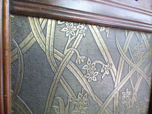 A fabulous wooden 4 panel, very ornate room divider. Beautiful!!!