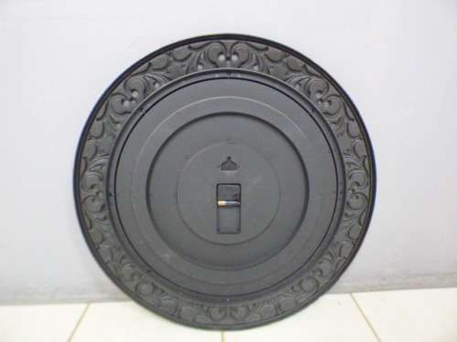 Awesome large battery operated wall clock. Stunning on a larger wall RS17Sale