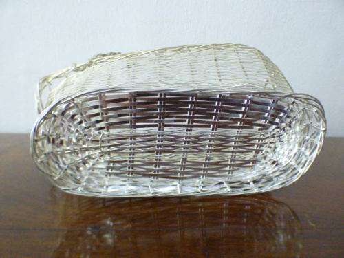 A fabulous silver plated (woven) wine basket Queen Victoria Regency Collection - Beautiful! RS17Sale