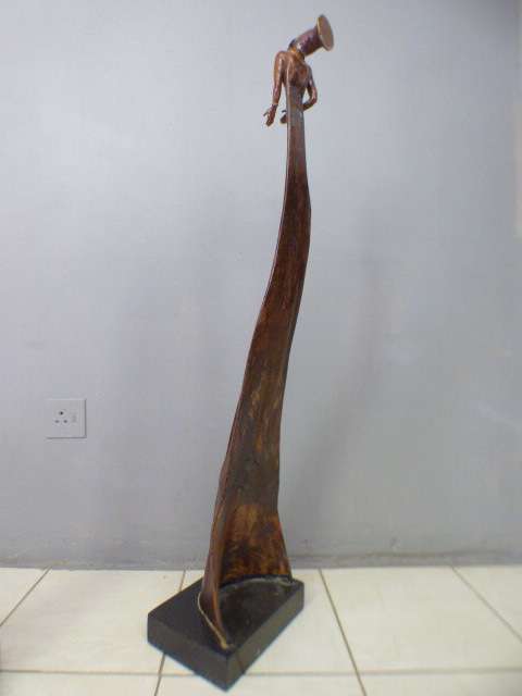 Two spectacular & beautifully hand carved original "Audrey Rudnick" Pod people. Spectacular!!!