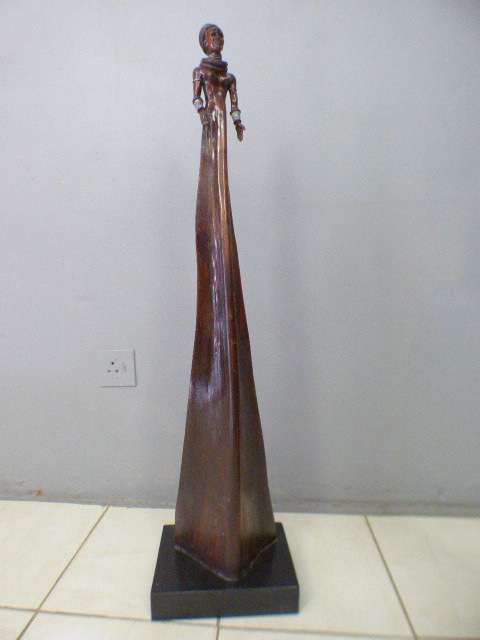 Two spectacular & beautifully hand carved original "Audrey Rudnick" Pod people. Spectacular!!!