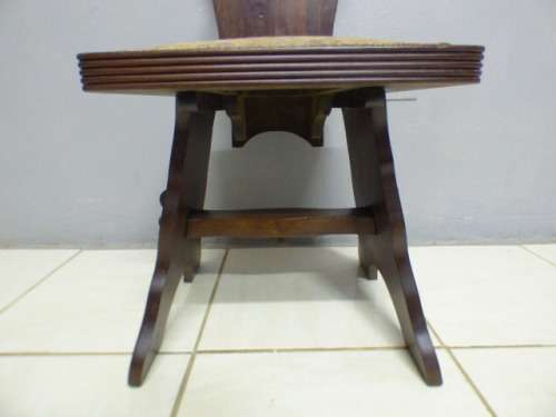 Lovely vintage Tudor style occasional chair, perfect in a lounge, study, living areas - RS17Sale