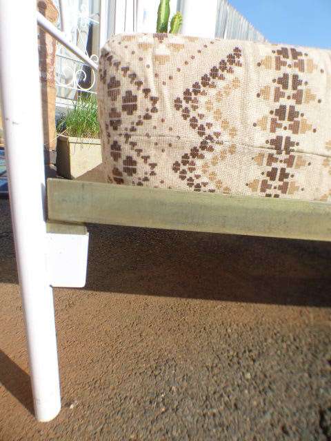 Beautiful, dainty & elegant wrought iron single bed & mattress in great vintage condition - RS17Sale