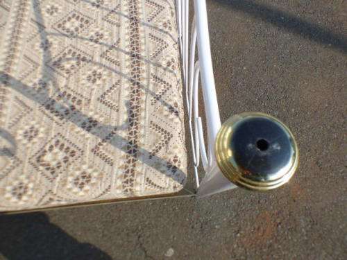 Beautiful, dainty & elegant wrought iron single bed & mattress in great vintage condition - RS17Sale