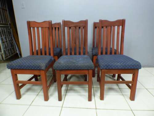 6 lovely vintage dining room chairs, perfect for a refurbishment project.