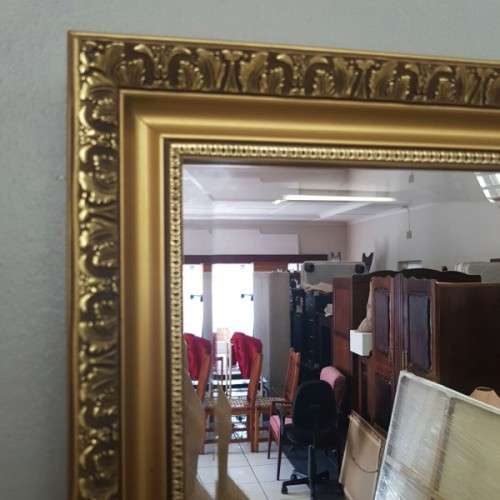 An incredible "ornate moulded" gold gilded framed bevelled glass mirror in great condition - RS17M