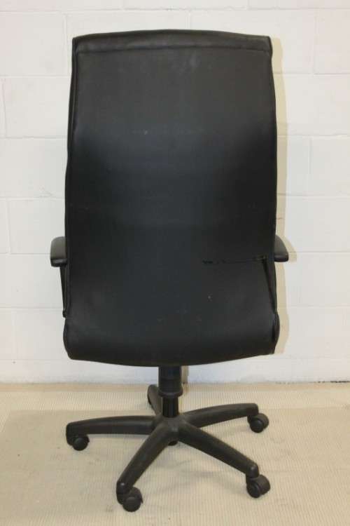 Well made faux-leather swivel hi-back office/ desk chair - ideal for a home office/ study - RS17Sale