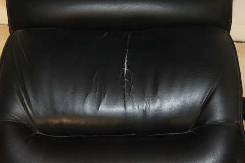 Well made faux-leather swivel hi-back office/ desk chair - ideal for a home office/ study - RS17Sale
