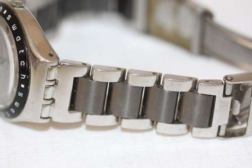 **RS17** A gents Swiss made Swatch "Irony" stainless steel wrist watch in complete working condition