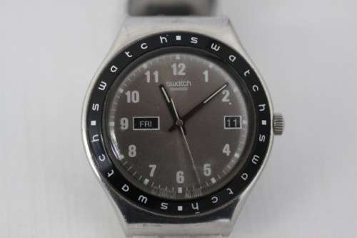 **RS17** A gents Swiss made Swatch "Irony" stainless steel wrist watch in complete working condition