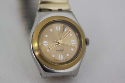 A beautiful Swiss made two-tone (Silver & gold) Swatch "Irony" ladies watch in working condition