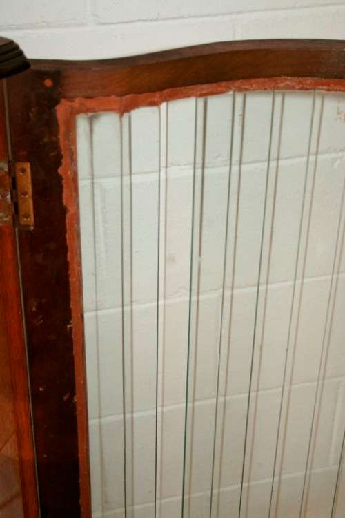 An awesome solid Imbuia ball & claw glass door corner display cabinet in great condition!