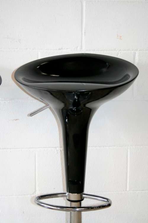 A pair of wonderful funky black & chrome height adjustable bombo style bar/counter chairs - RS17Sale