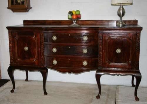 Stunning large vintage buffet/ server w/ three large drawers & ample storage space for dinnerware