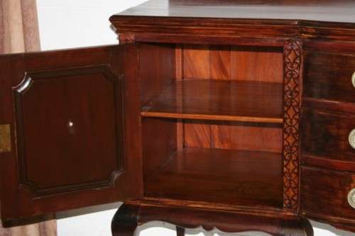 Stunning large vintage buffet/ server w/ three large drawers & ample storage space for dinnerware