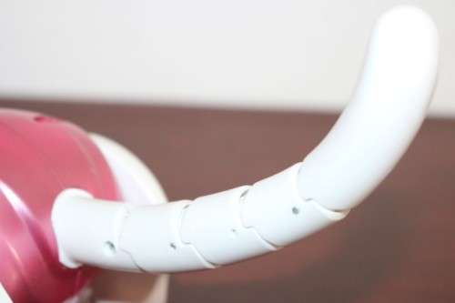 A pink "Tekno Kitty" intelligent robotic toy that interacts with its environment, great gift 4 kids!