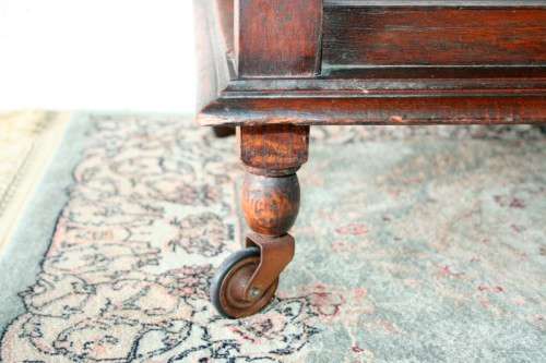 A rare antique Victorian Honeyed-oak barley-twist drinks/ tea trolley on castors in great condition