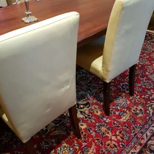 A superb modern styled long (2.4m) dining room table w/ 6x stunning genuine leather high-back chairs