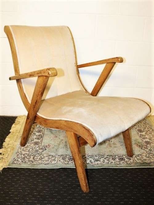 Chairs Stools Footstools An incredible teak upholstered plantation chair in great condition perfect for a patio sun room was listed for 1 500.00 on 15 Jul at 12 31 by Lifespace in Gauteng ID 288589101