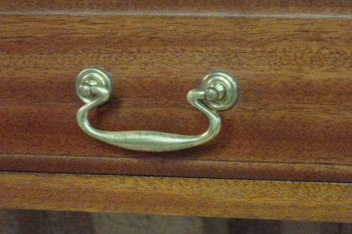 **RS17_Clearance** Awesome & well made quality double-drawer mahogany hallway table w/ brass handles