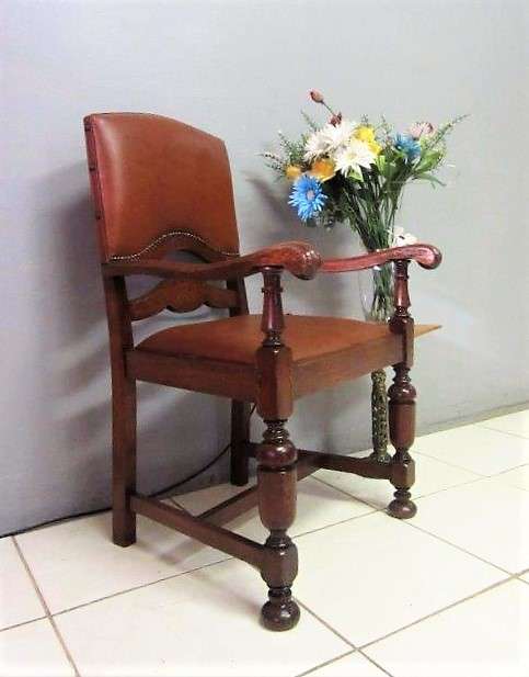 A magnificent Edwardian antique solid Cognac Oak chair with period style upholstery - stunning!