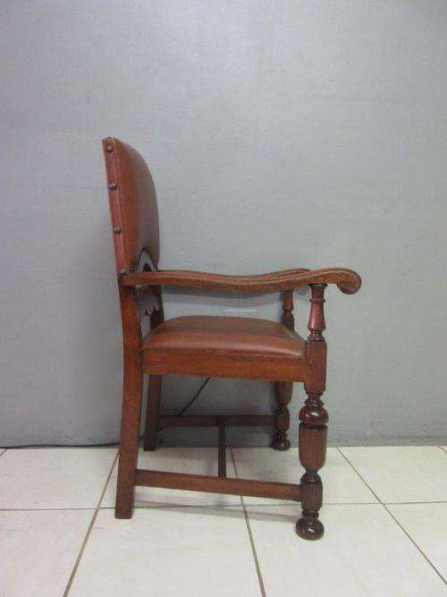 A magnificent Edwardian antique solid Cognac Oak chair with period style upholstery - stunning!