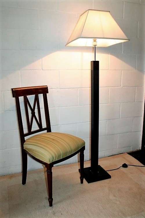 Superb tall mahogany "fluted" standing (floor) lamps with gorgeous large top-quality lampshade