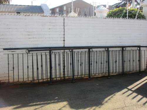 A superb 'job lot' of top-quality solid wrought iron balustrade sections (40 meters) RS17Sale