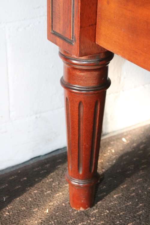 A luxurious solid Teak four-poster KING SIZE canopy bed w/ mattress in amazing condition!!RS17Bed