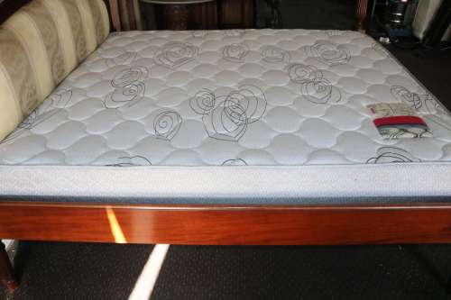 A luxurious solid Teak four-poster KING SIZE canopy bed w/ mattress in amazing condition!!RS17Bed