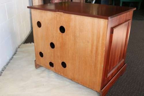 Stunning Mahogany mini bar cabinet with a shelf inside - perfect for a guest bedroom! RS17Bed