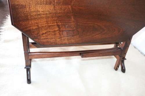 A lovely designed vintage "drop-leaf" occasional/ console/ card table in great condition
