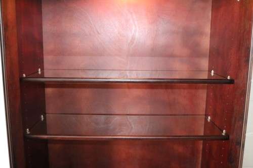 A magnificent Weylandts "Havana" double-door bookcase with glass shelves and a built-in light - WOW