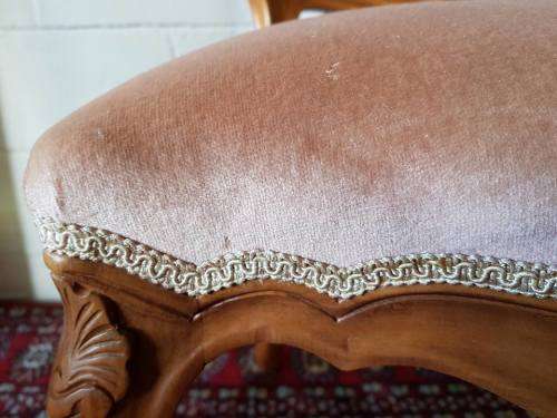 PRICE REDUCED! Antique Victorian Walnut dining room suite w exquisitely carved detailing - STUNNING