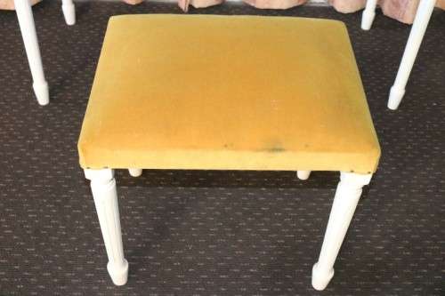 A lovely vintage white dressing table, side table and stool - lovely bedroom set in great condition
