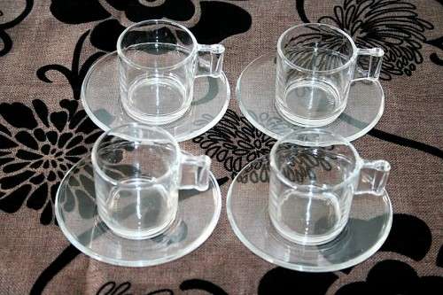 A superb set of 4x original Italian made glass demitasse/ espresso coffee cups in great  condition